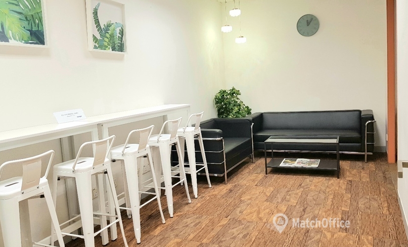 46 m² Business space in Kuala Lumpur, Etiqa Twin Level 25 Tower 2 (50450) - 1 | MatchOffice