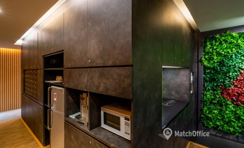 600 m² Shared office in Kuala Lumpur, Jalan Raja Chulan (50200) - 3 | MatchOffice