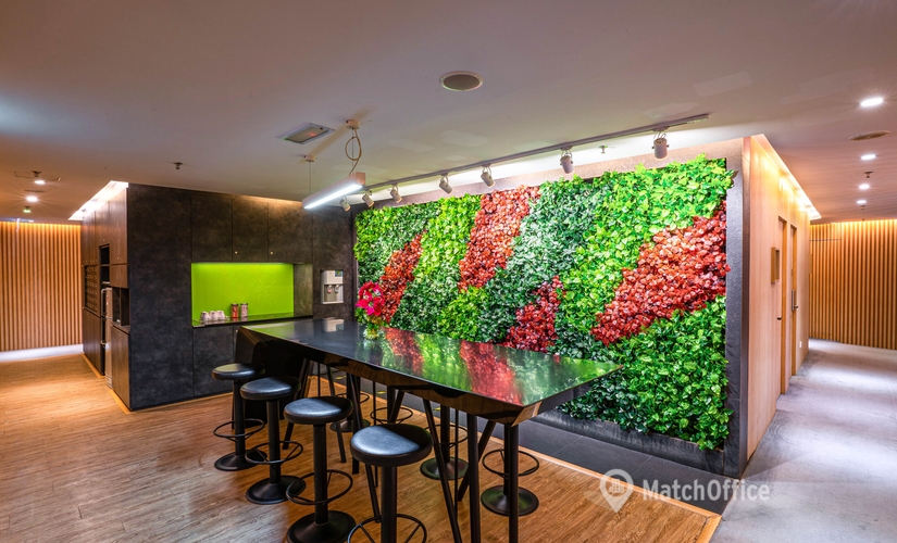 600 m² Shared workspace  in Kuala Lumpur, Jalan Raja Chulan (50200) - 2 | MatchOffice.com