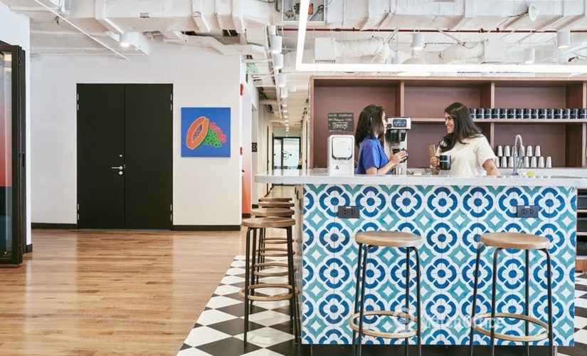 40 m² Co-working  in Makati City, Ayala Avenue 6811 (1635) - 2 | MatchOffice