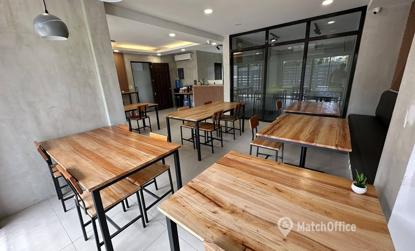 100 m² Shared workspace  in Quezon City, Doña Isidora 9 (1127) - 1 | MatchOffice.com