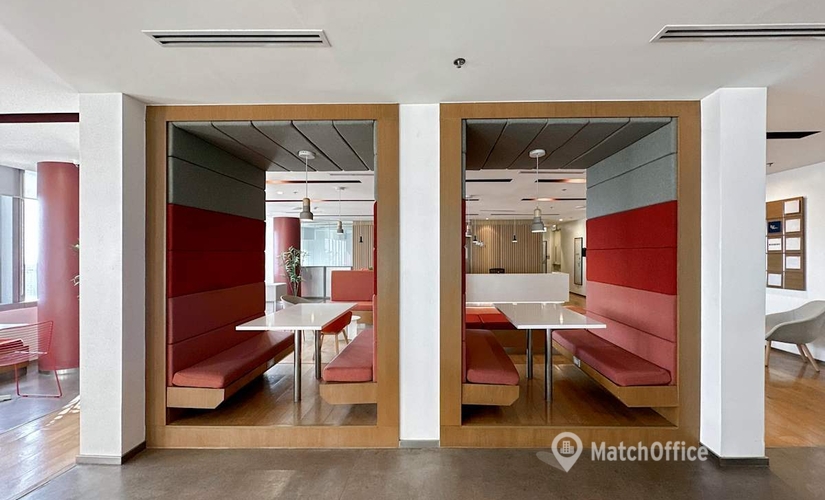 10 m² Shared workspace  in Makati City, 6813 Ayala Avenue / HV Dela Costa Street (%[postal_code]) - 3 | MatchOffice.com