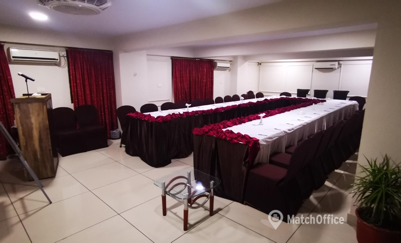 Meeting room in Karachi, Passport Office (74400) - 2 | MatchOffice