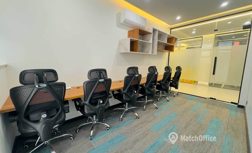 100 m² Coworking space in Ichhra, Main Road PGECHS 1-B1 (54000) - 2 | MatchOffice.com