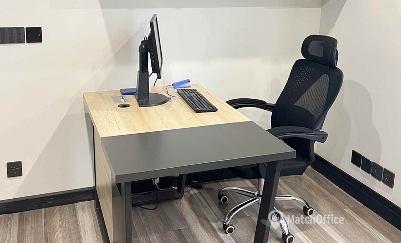 100 m² Coworking in Ichhra, Main Road PGECHS 1-B1 (54000) - 3 | MatchOffice