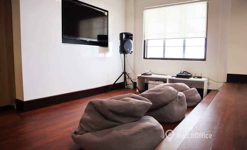 Rent a 40 m² Conference center in Singapore CBD, 25 Church Street (049482) - 4 | MatchOffice