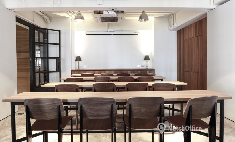 40 m² Conference room in Bangkok, 46/9 Soi Sukhumvit 49 (10110) - 2 | MatchOffice.com