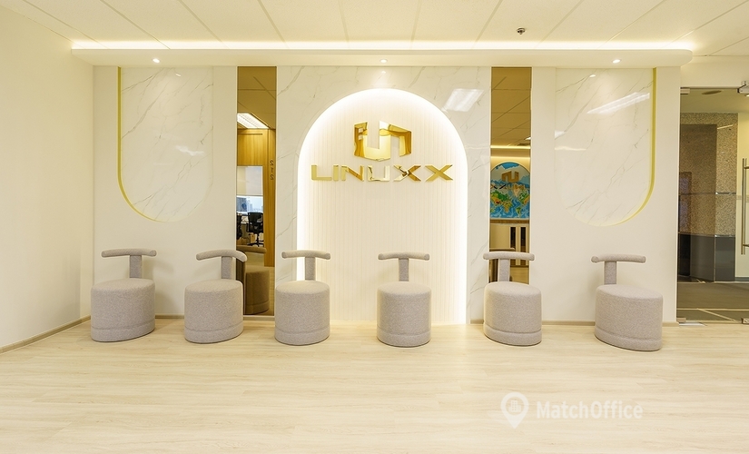 1000 m² Serviced office for rent in Sukhumvit, 622 Emporium Tower 21/1, 10110 - 1 | MatchOffice.com