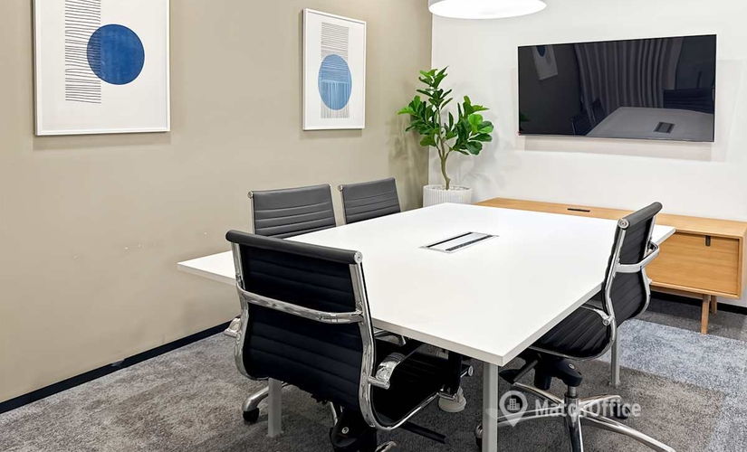 10 m² Shared workspace  in Bangkok, No. 1010 (10900) - 2 | MatchOffice.com