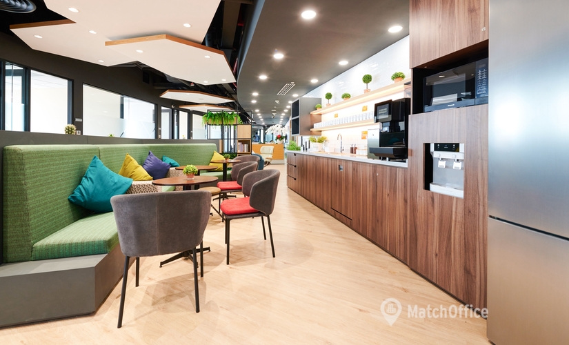 88 m² Serviced office in Ho Chi Minh, Level 46 & 56 (700000) - 2 | MatchOffice.com