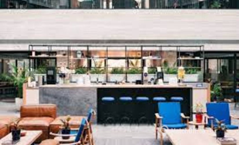 Office Lê Văn Duyệt 193 700000 Ho Chi Minh City