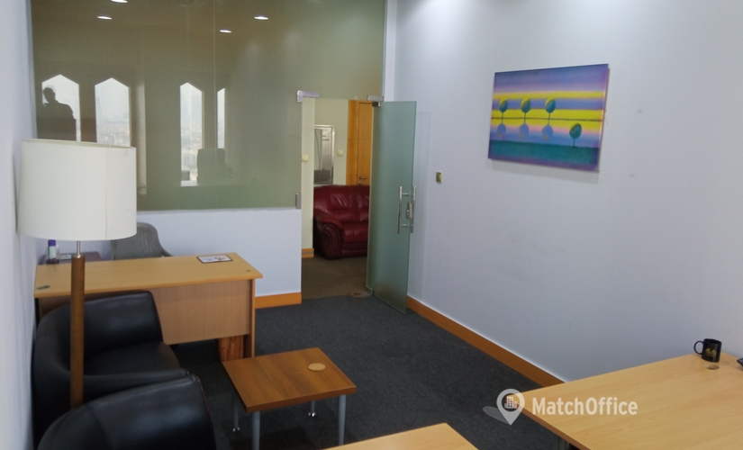 100 m² Business park place for rent in Dubai, D85 (%[postal_code]) - 1 | MatchOffice.com