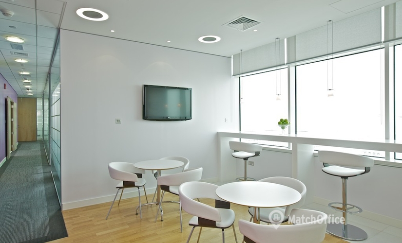 60 m² Business space in Abu Dhabi, Al Nathr St (%[postal_code]) - 2 | MatchOffice.com