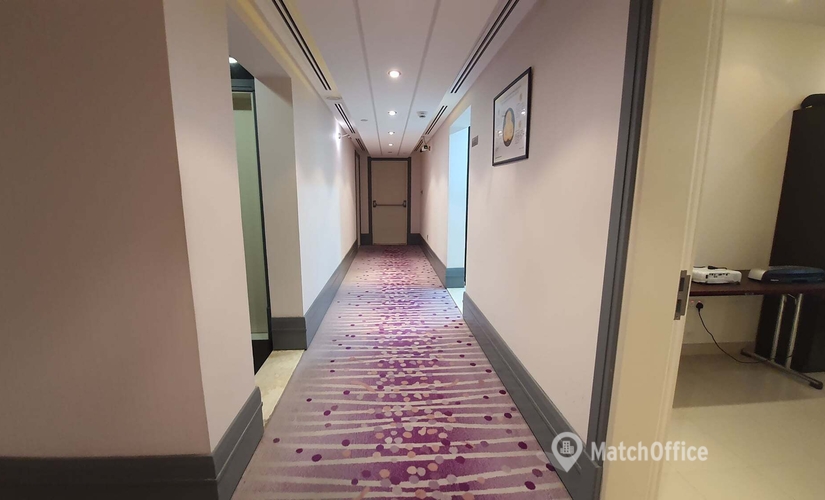 40000 m² Business space in Abu Dhabi, Al Bateen (%[postal_code]) - 2 | MatchOffice