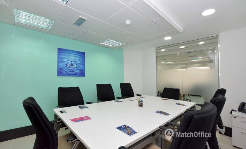 100 m² Business space in Abu Dhabi, 3rd Street 405 (%[postal_code]) - 1 | MatchOffice.com