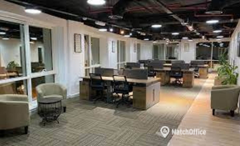 700 m² Coworking space  in Ajman, شارع الشيخ عبد الله بن راشد (%[postal_code]) - 3 | MatchOffice.com