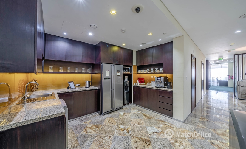 16 m² Serviced office in Abu Dhabi, Corniche Road (%[postal_code]) - 3 | MatchOffice.com