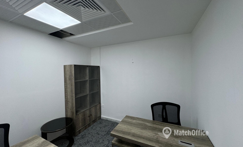 Office 777V+Q8G  Dubai