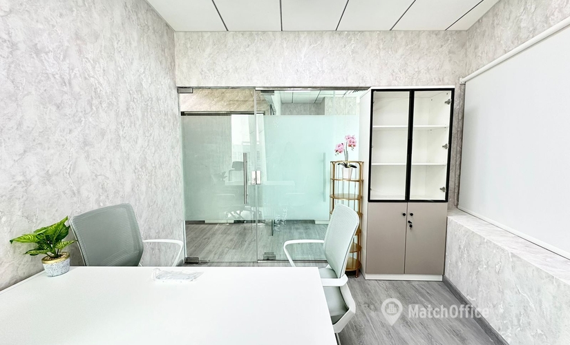 Office Iris Bay Dubai