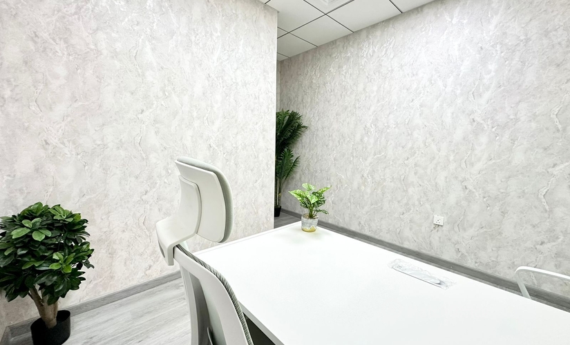 Office Iris Bay  Dubai