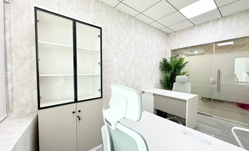 Office Iris Bay Dubai