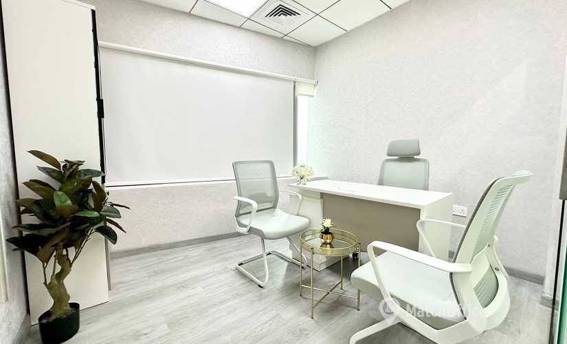 Office Iris Bay Dubai