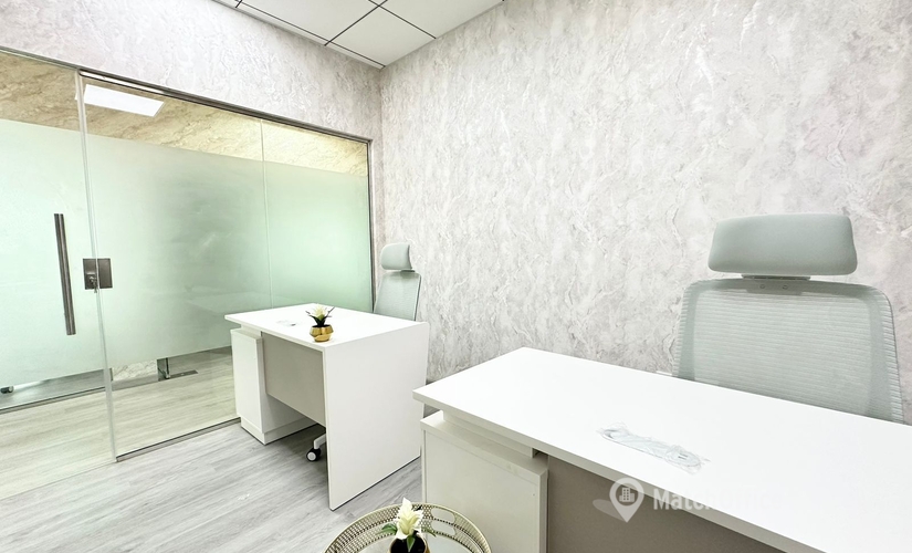 Office Iris Bay Dubai