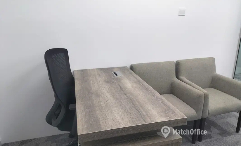 Office 777V+Q8G  Dubai