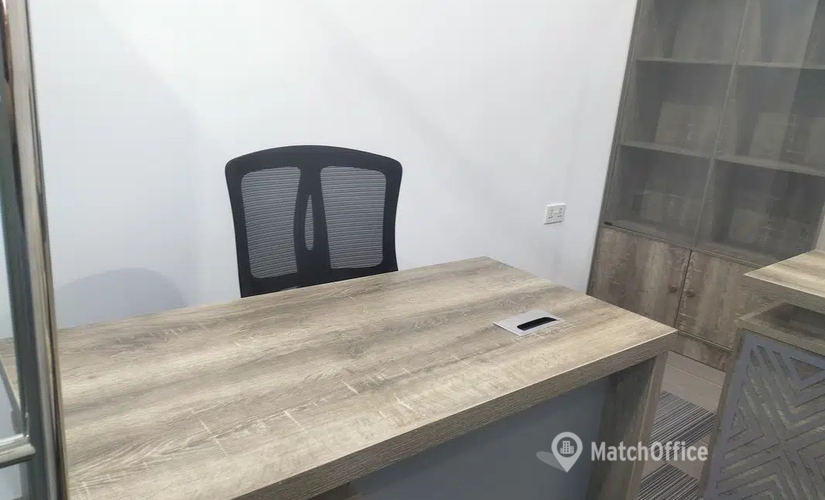 Office 777V+Q8G  Dubai