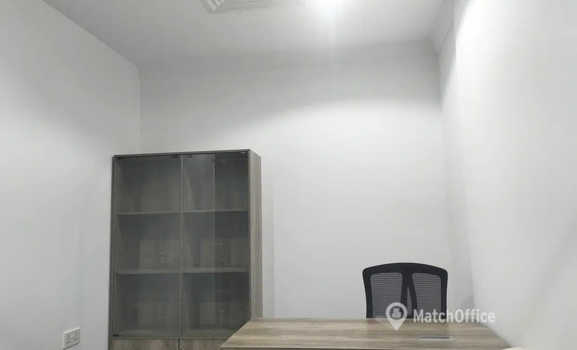 Office 777V+Q8G  Dubai