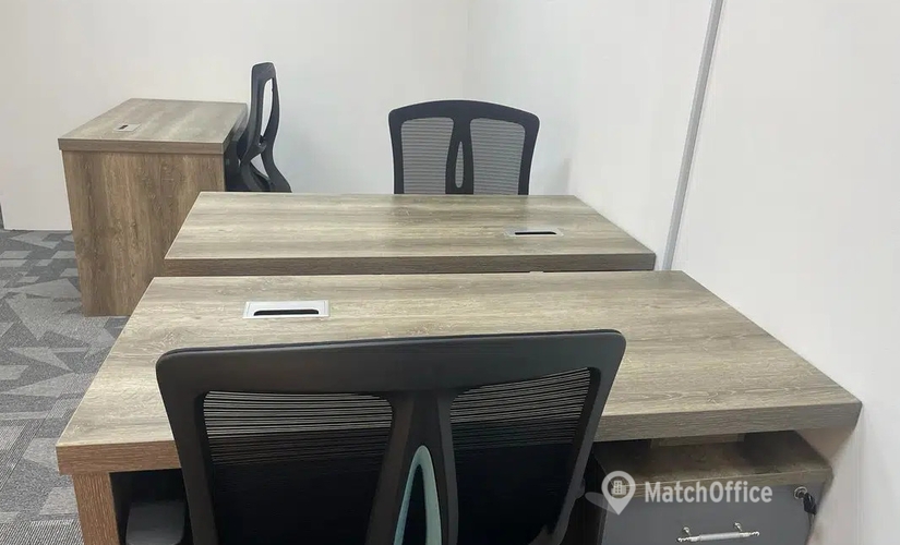 Office 777V+Q8G  Dubai