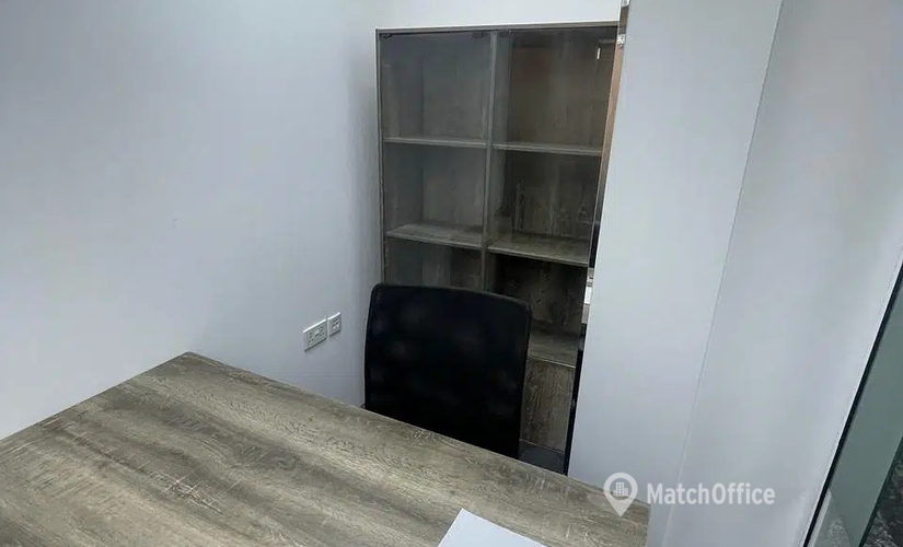 Office 777V+Q8G Dubai