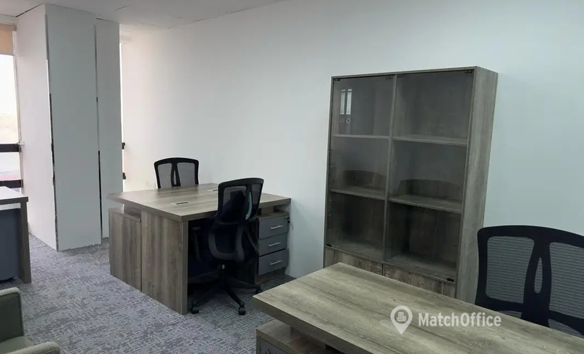 Office 777V+Q8G Dubai