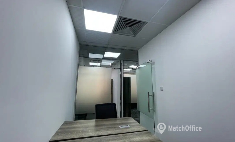 Office 777V+Q8G Dubai