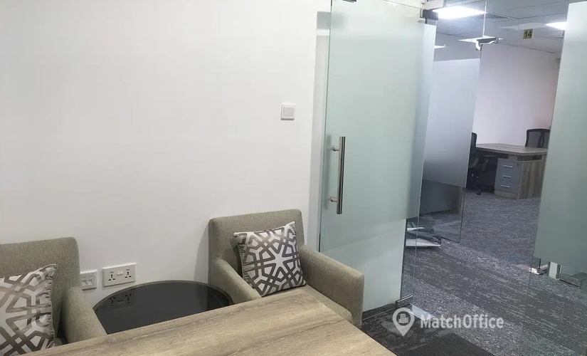 Office 777V+Q8G Dubai