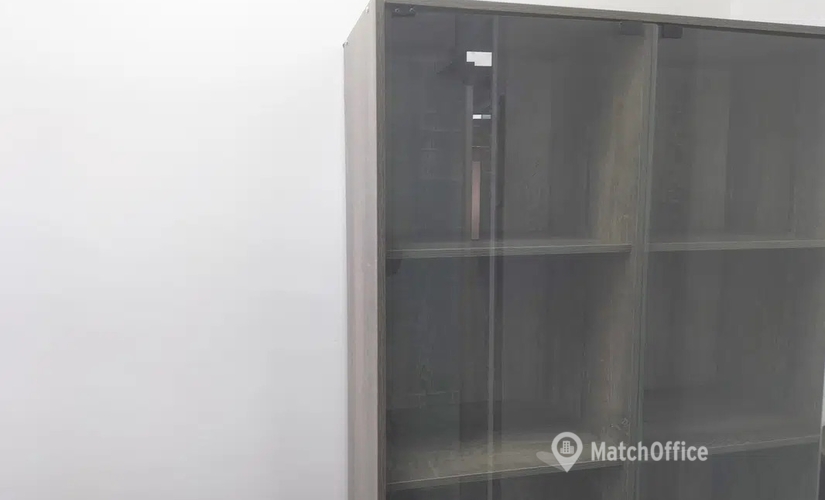 Office 777V+Q8G Dubai