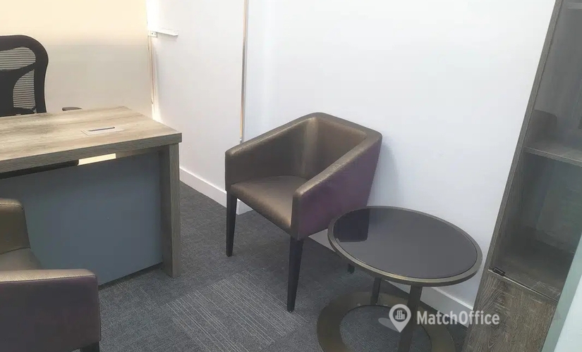 Office 777V+Q8G Dubai