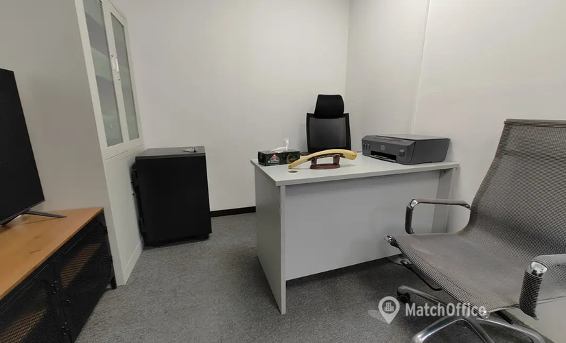 Office Al Maktoum Rd, 82  Dubai