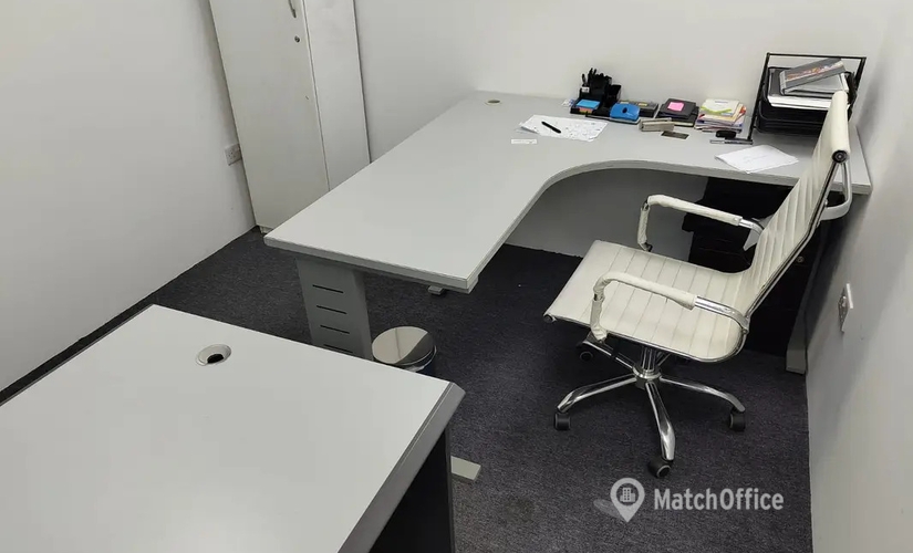 Office Al Maktoum Rd, 82 Dubai