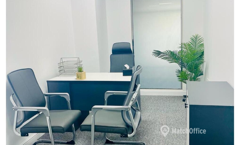 Office Bur Dubai  Burbank, CA