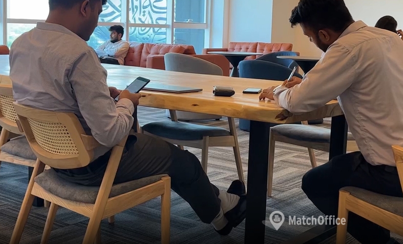 30 m² Coworking  in Dubai, Sheikh Zayed Road 48 (%[postal_code]) - 3 | MatchOffice.com