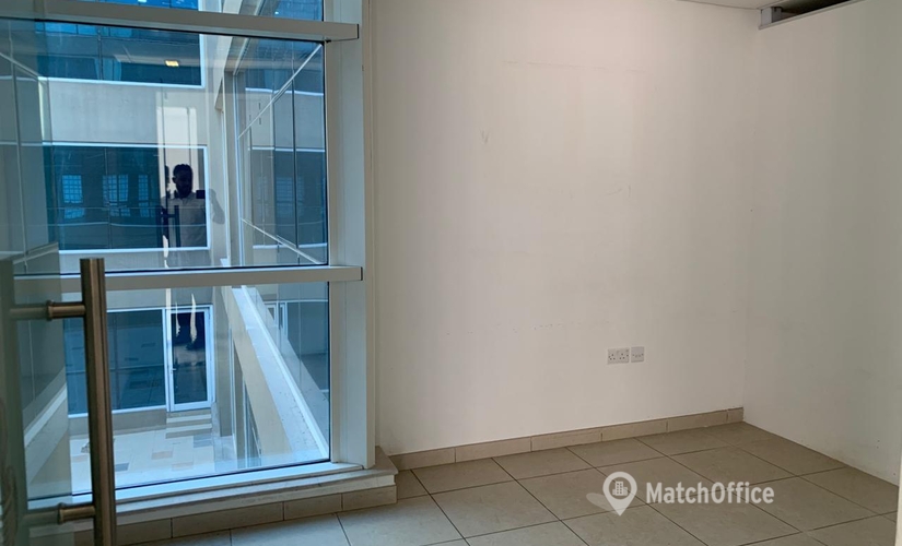 Office 68Q2+RGX  Dubai