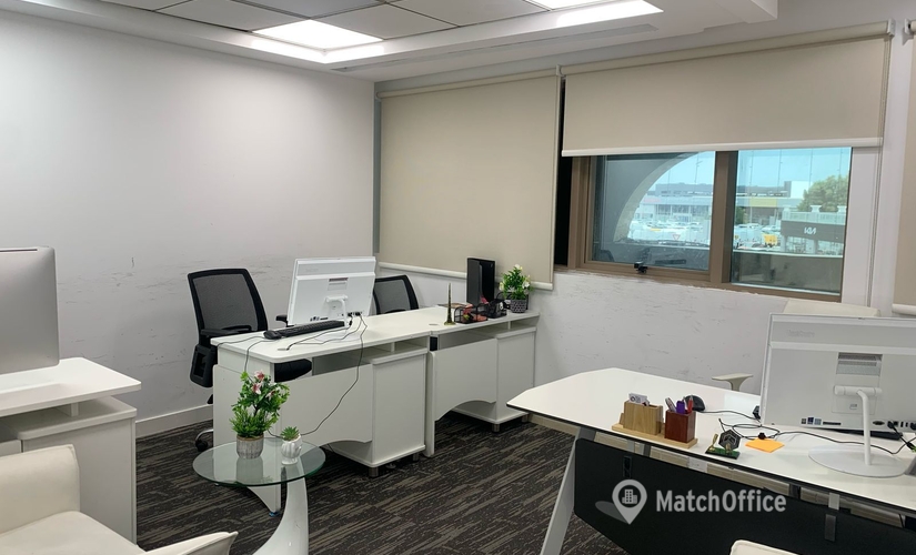 Office Service Road 40 Dubai