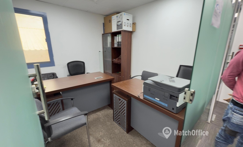 10 m² Business space in Dubai, Service Road 40 (%[postal_code]) - 3 | MatchOffice.com