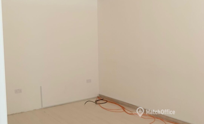 Office 785F+HM7 Dubai