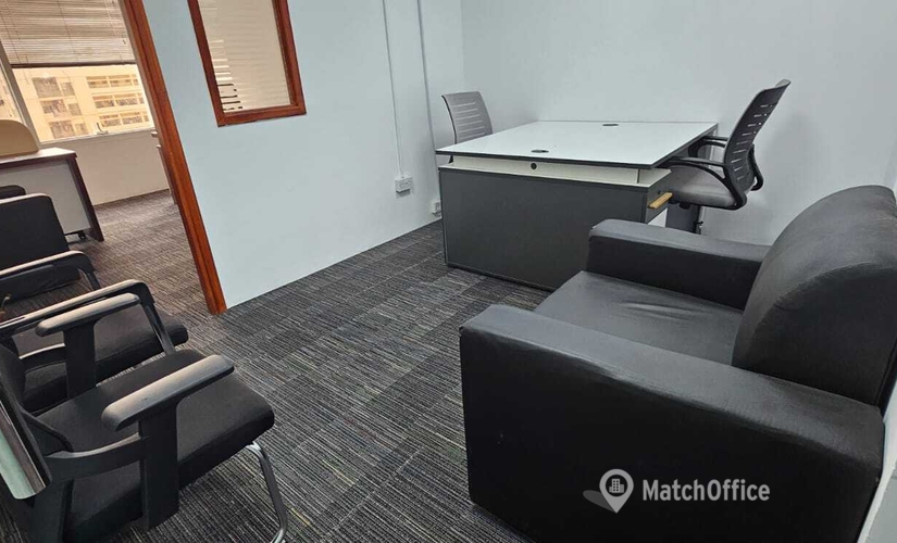 Office Al Masraf Building  Dubai