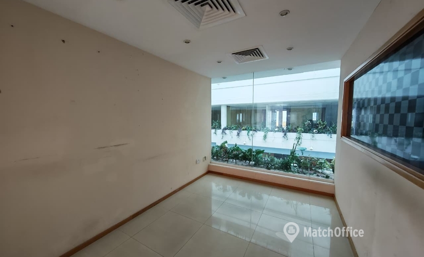 Office Al Muraqqabat 00000 Dubai