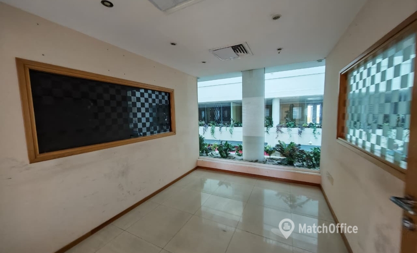 Office Al Muraqqabat 00000 Dubai