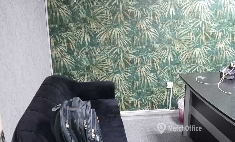 Office Khalid Bin Al Waleed Rd 00000 Dubai