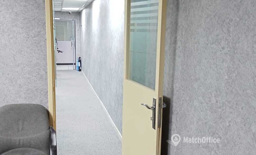 Office Khalid Bin Al Waleed Rd 00000 Dubai